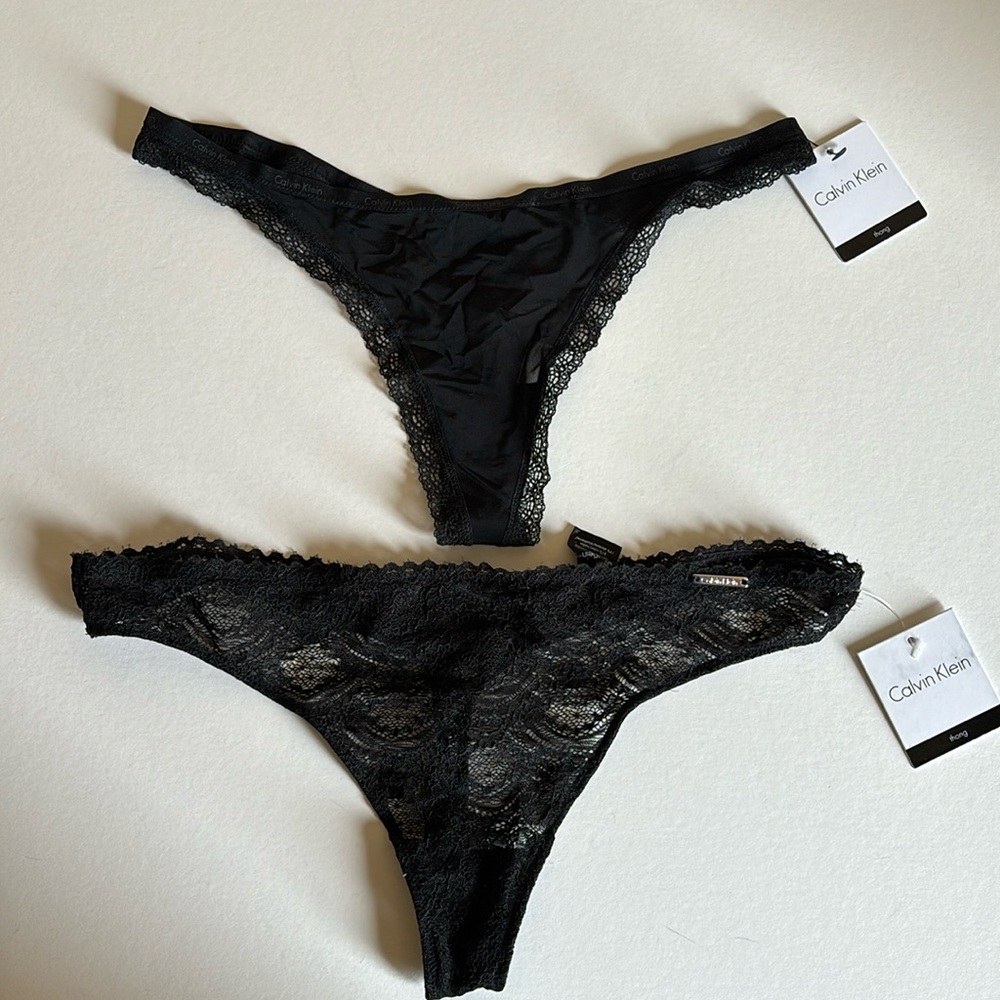 2 Calvin Klein thongs